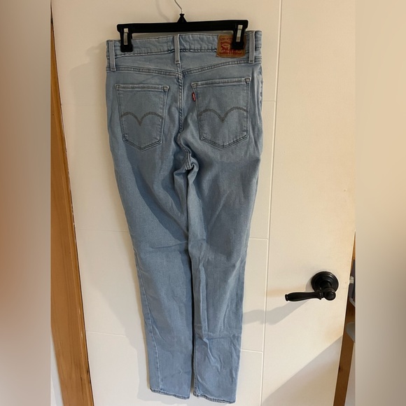 Levis 721 High Rise Skinny - Picture 2 of 3